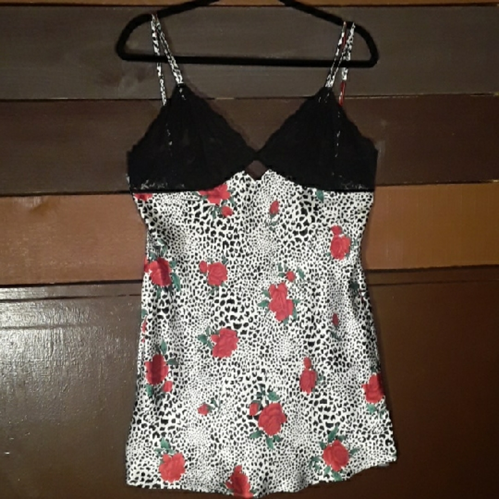 NWOT Frederick's of Hollywood Medium Stunningly Sexy Lingerie